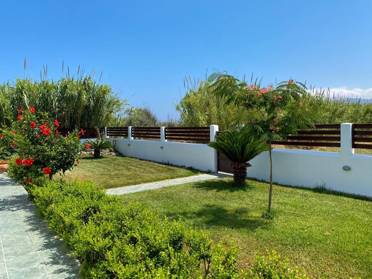 Luxury 3Br Sunrise Villa , Seaside Gyrismata Skyros Exteriér fotografie