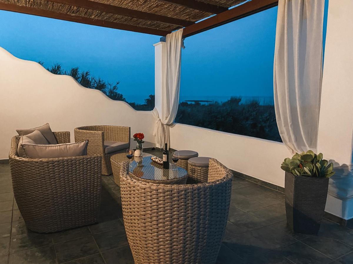 Luxury 3Br Sunrise Villa , Seaside Gyrismata Skyros Exteriér fotografie