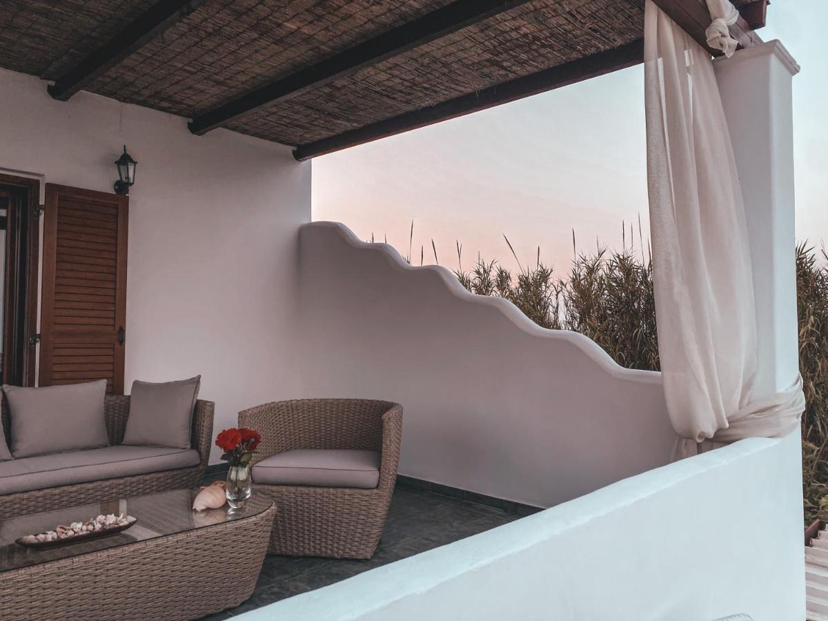 Luxury 3Br Sunrise Villa , Seaside Gyrismata Skyros Exteriér fotografie